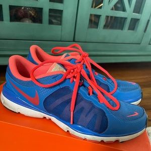 Women Nike Flex Trainer 2